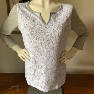 Liz Claiborne lace front tee